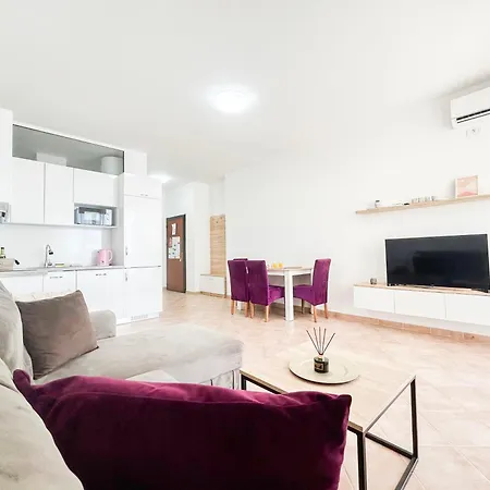 Sea View Apartment