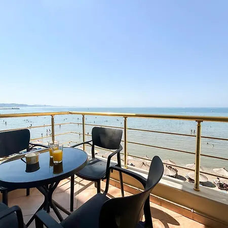 Apartment Sea View *